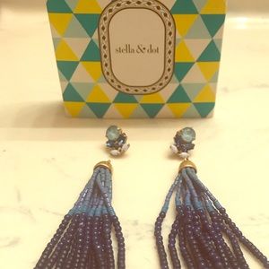 Stella & Dot Iris earrings